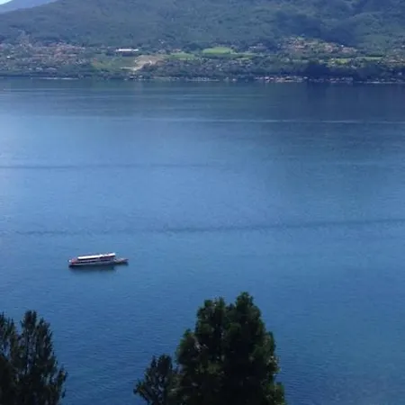 Residenza Le Camelie Oggebbio