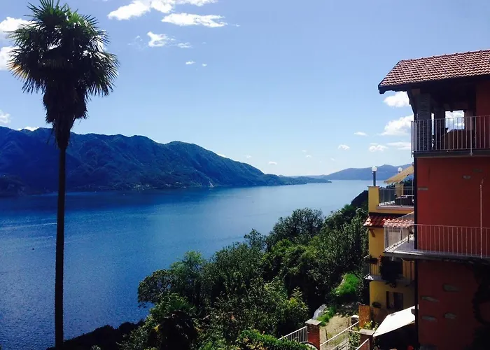 Residenza Le Camelie Oggebbio
